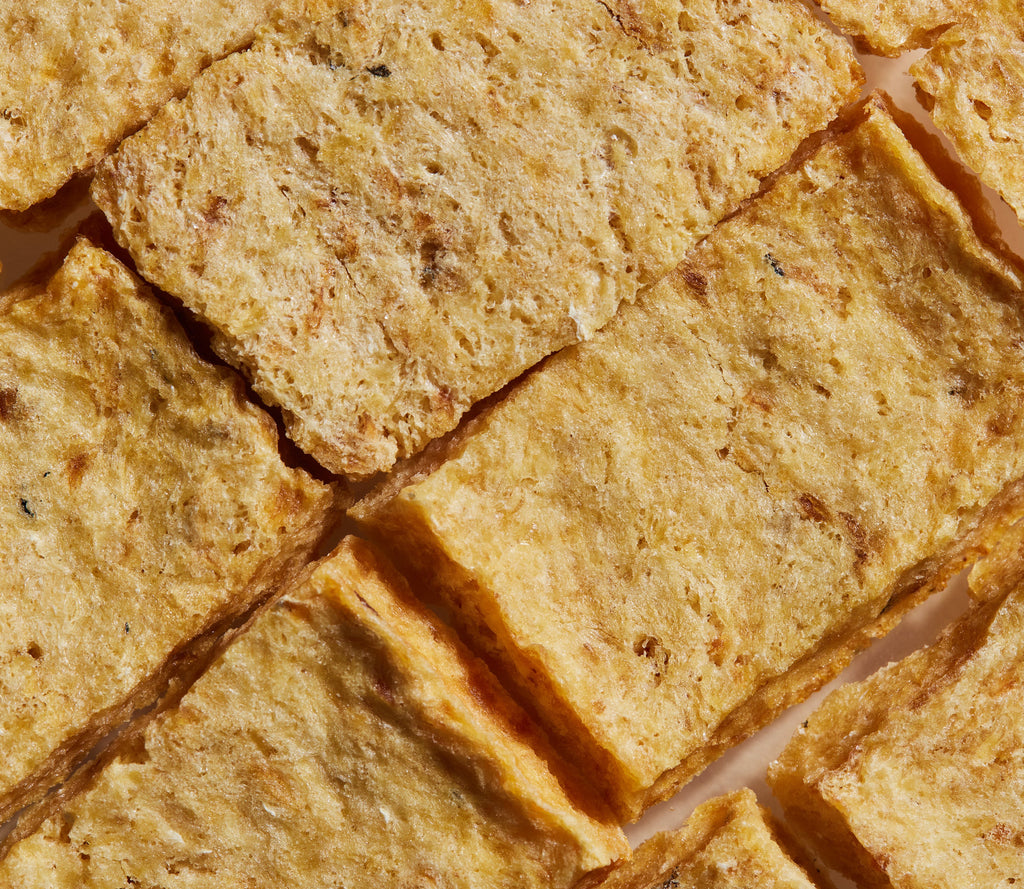 Single-Ingredient Dehydrated Cod Dog Treats - Wild-Caught, Low-Temp Crunch