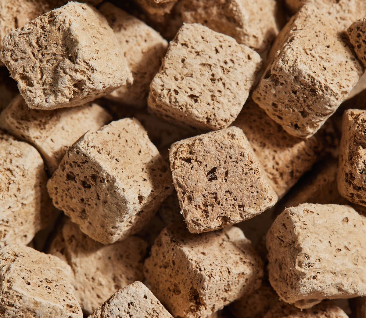 Freeze-Dried Lamb Liver Dog Treat Cubes – Single-Ingredient Grain-Free
