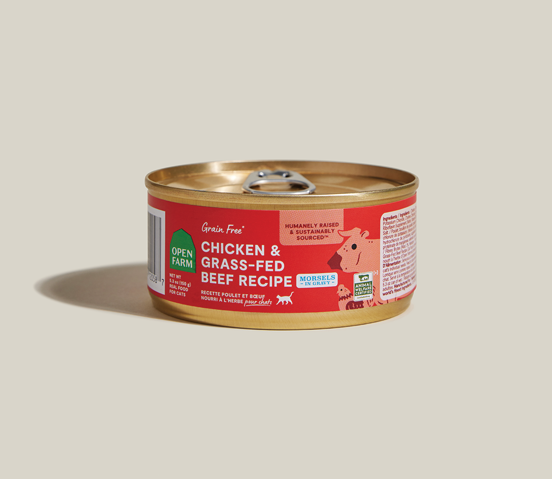 Chicken & Grass-Fed Beef Morsels in Savory Gravy for Adult & Senior Cats