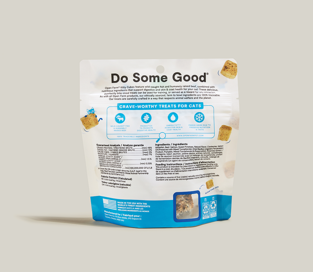 Freeze-Dried Raw Surf & Turf Cat Treat Cubes - Fish & Beef Skin & Coat Bites