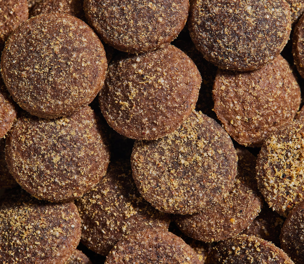 Peanut Butter & Banana Crunchy Dog Biscuits – Probiotic, Oven-Baked Treats